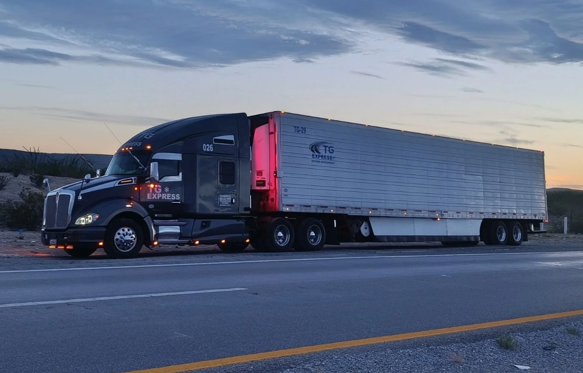 tgx16redxa